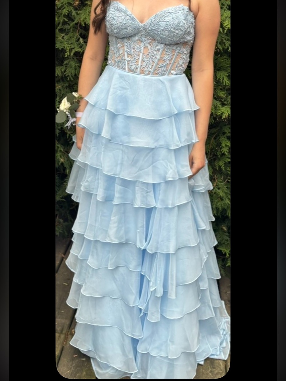 SHERRI HILL 56162 - Strapless Leaf Lace Gown in Light Blue Size 6 - Picture 2 of 5